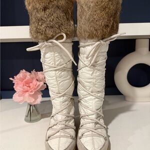Vintage Sofie Fur Boots Coach 7.5